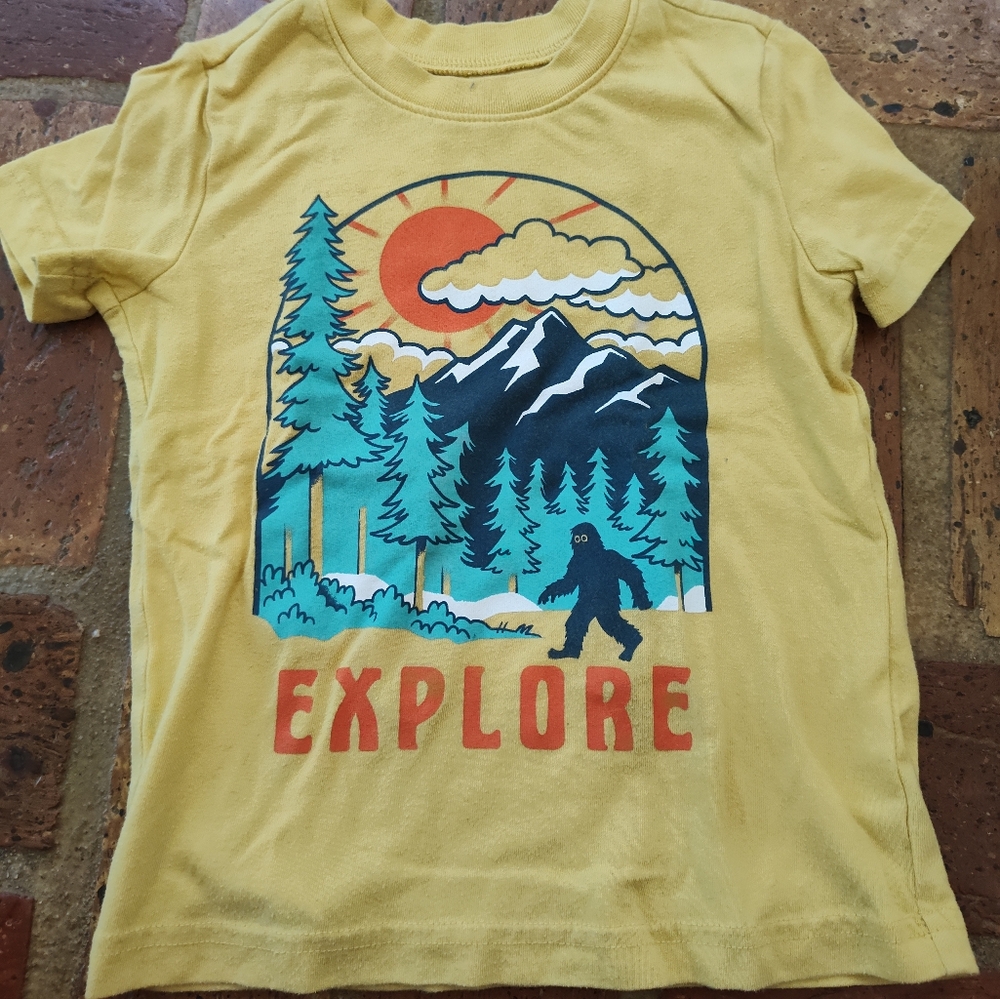 🔴5/$10 Jumping Beans Yellow Explore Graphic adaptive Tee